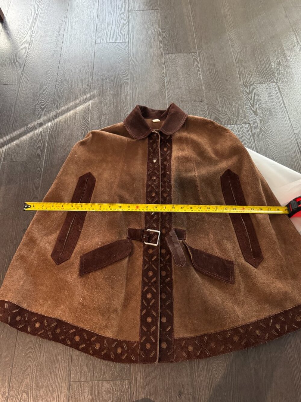 VINTAGE SUEDE CAPE PONCHO SIZE XS-S PREOWNED - Picture 16 of 16